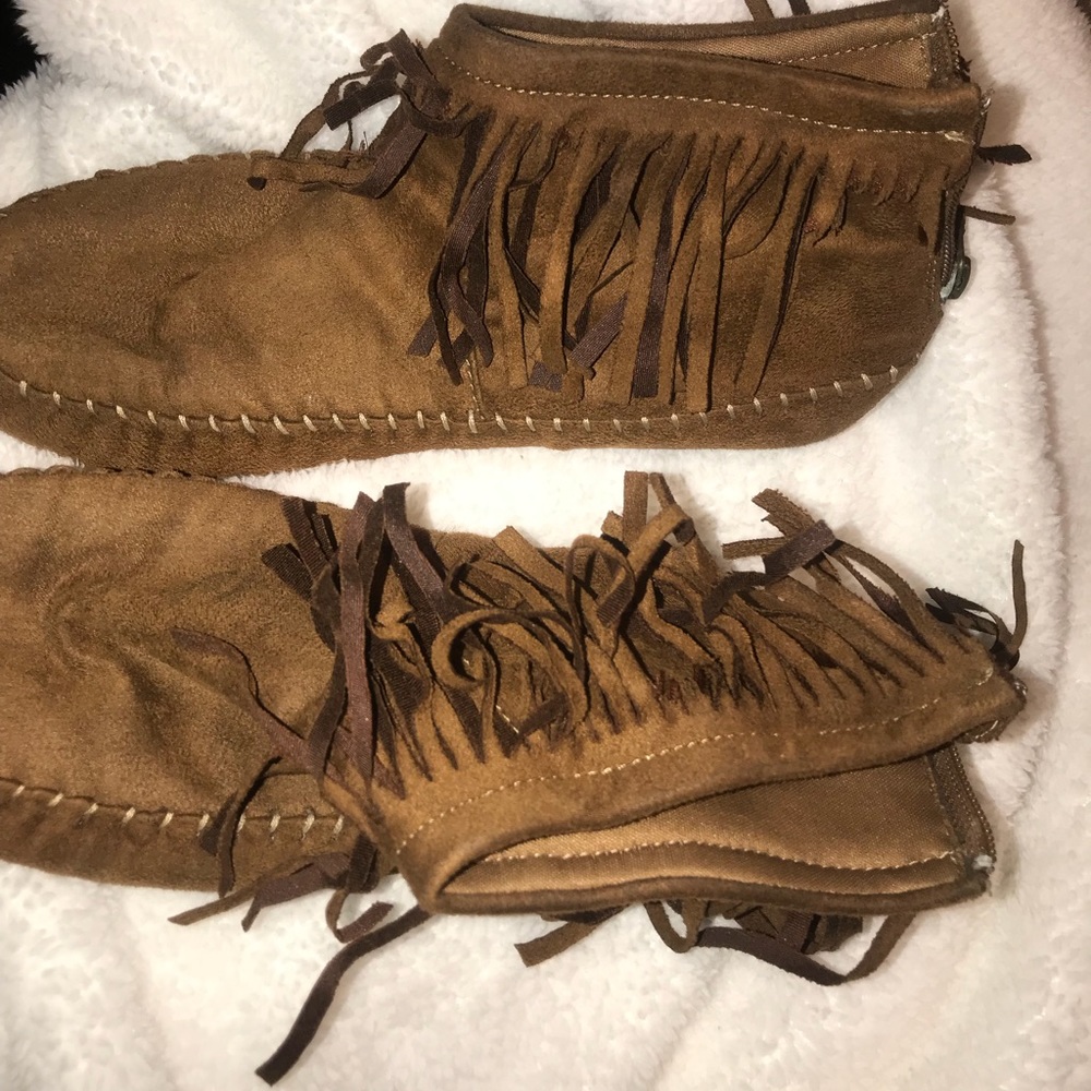 Moccasins ankle boots